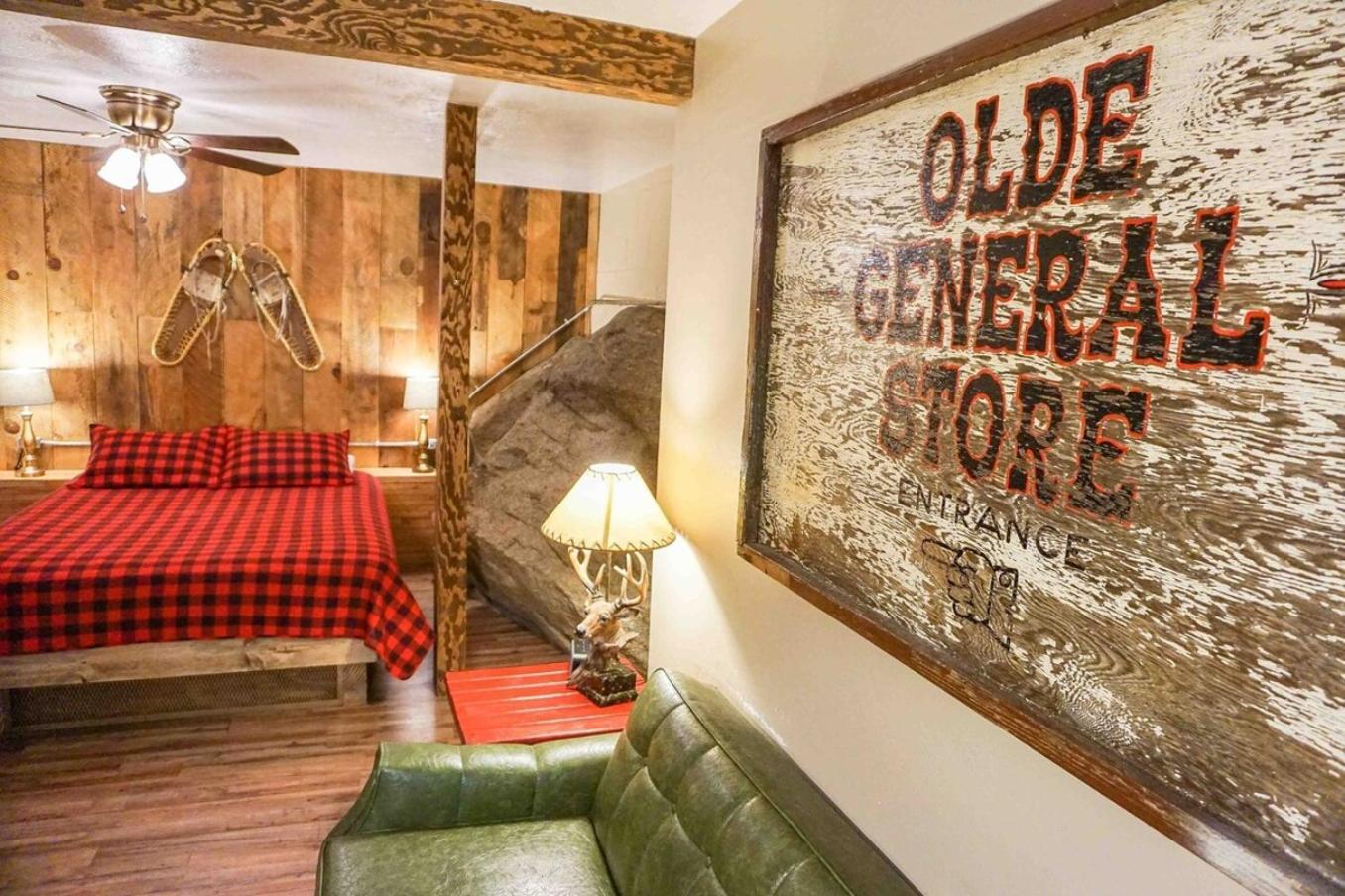 Bear Cave- Pet Friendly Suite In Shaver Lake シェイバー・レイク エクステリア 写真