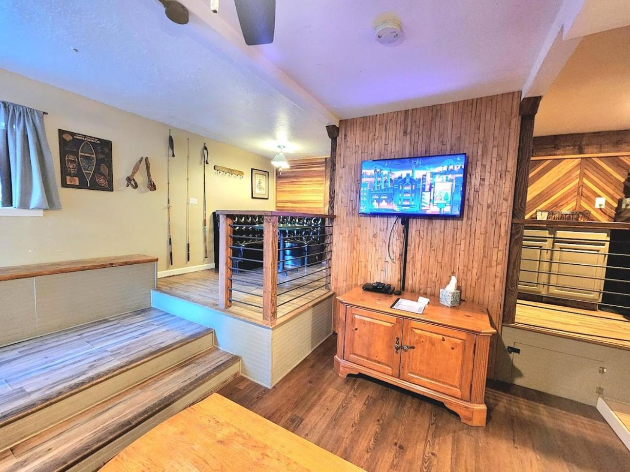 Bear Cave- Pet Friendly Suite In Shaver Lake シェイバー・レイク エクステリア 写真