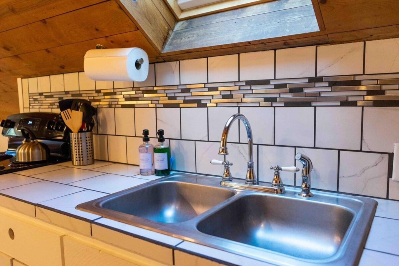 Bear Cave- Pet Friendly Suite In Shaver Lake シェイバー・レイク エクステリア 写真